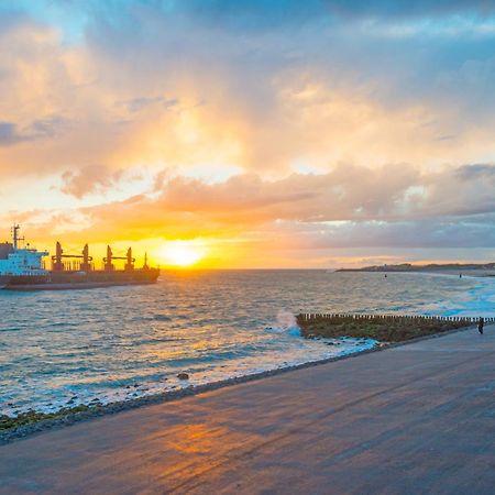 Suites Aan Zee فليسينْخين المظهر الخارجي الصورة